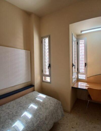 Larru Los Bermejales Residencia Universitaria Sevilla Exterior foto